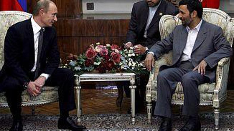 Putin je do Irana prizanesljivejši od Zahoda.
