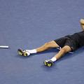 Padel je na hrbet in se tresel od razburjenja. Juan Del Potro. Več fotografij sl