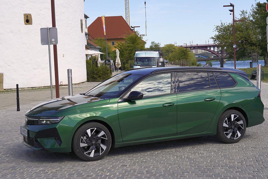 opel astra ST | Avtor: Matija_Janežič