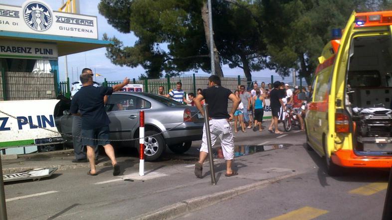 Žusterna, nesreča, avto 