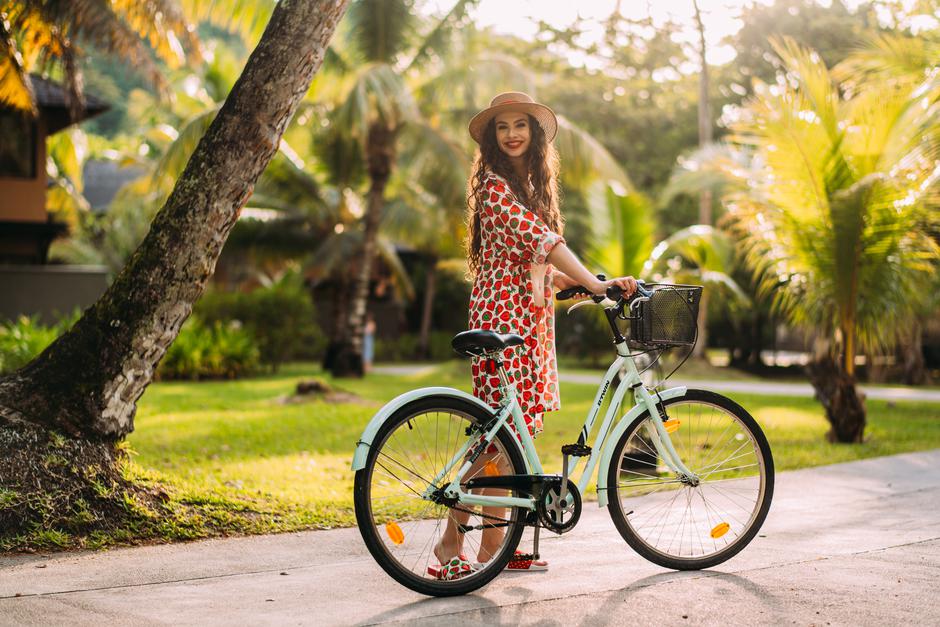 Dedoles | Avtor: Dedoles