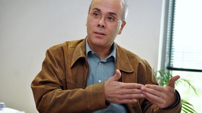 Sociolog Miroljub Ignjatović s fakultete za družbene vede meni, da je zakon o ma