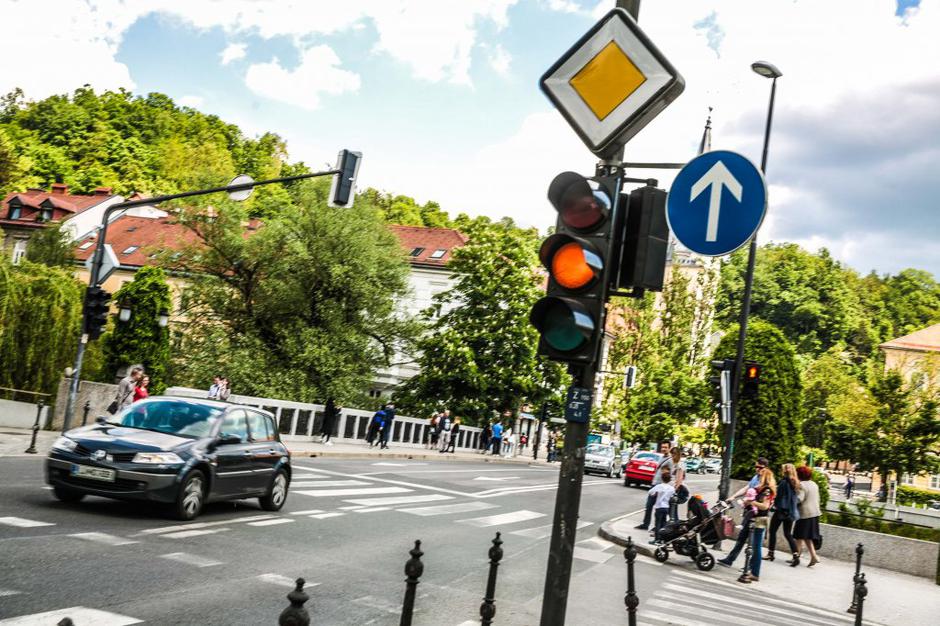 semafor | Avtor: Saša Despot