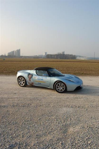 Tesla roadster