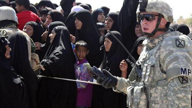 Največ denarja bo šlo za Irak in Afganistan.