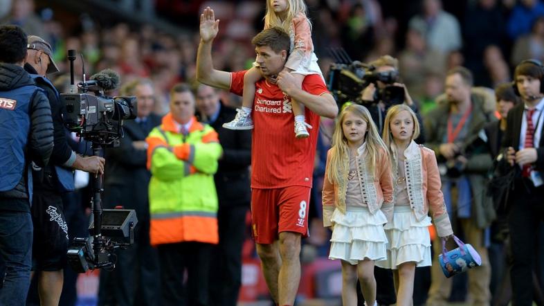 steven gerrard liverpool crystal palace