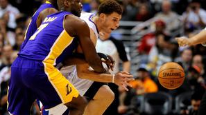Lamar Odom in Blake Griffin sta tekmo končala s tehnično in izključitvijo. (Foto