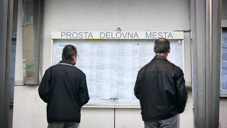 Podjetnik mora samozaposlitev ohraniti najmanj eno leto, sicer mora subvencijo v