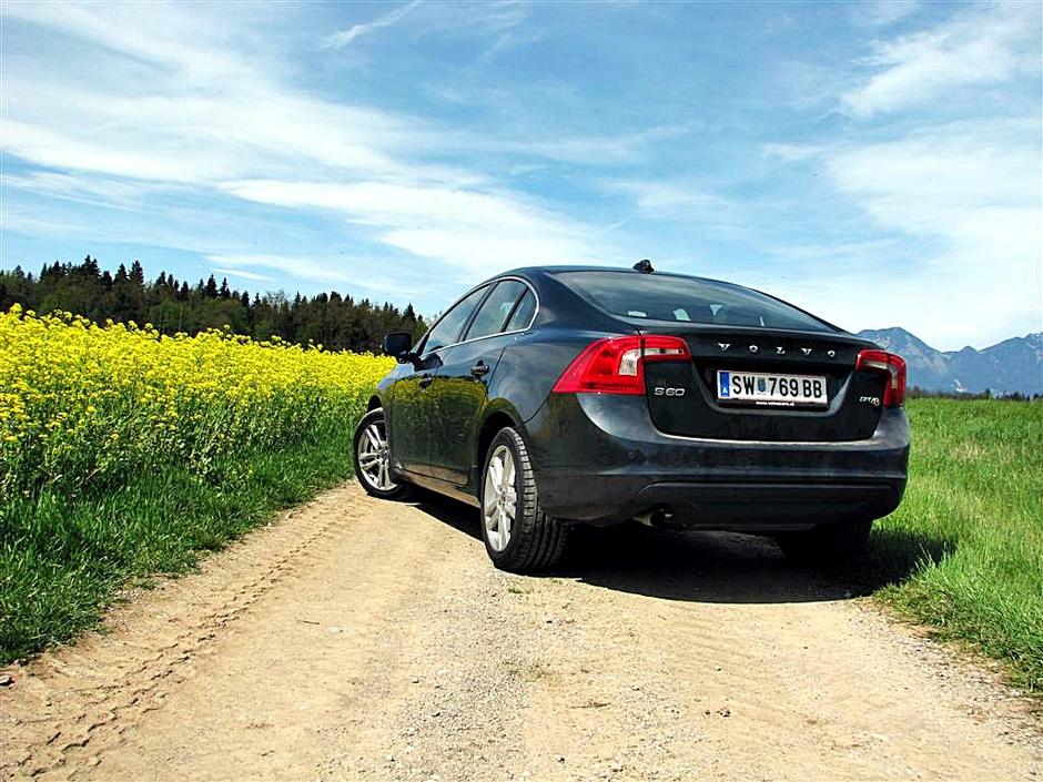 Volvo S60 DRIVe | Avtor: Andrej Leban