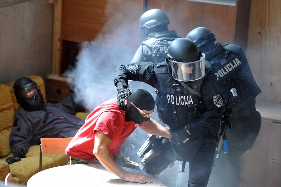 Specialna enota | Avtor: Anže Petkovšek