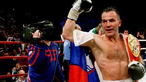 sport 09.04.10  Dejan Zavec, svetovni prevak, ibf, boks, ljubljana, hala tivoli,