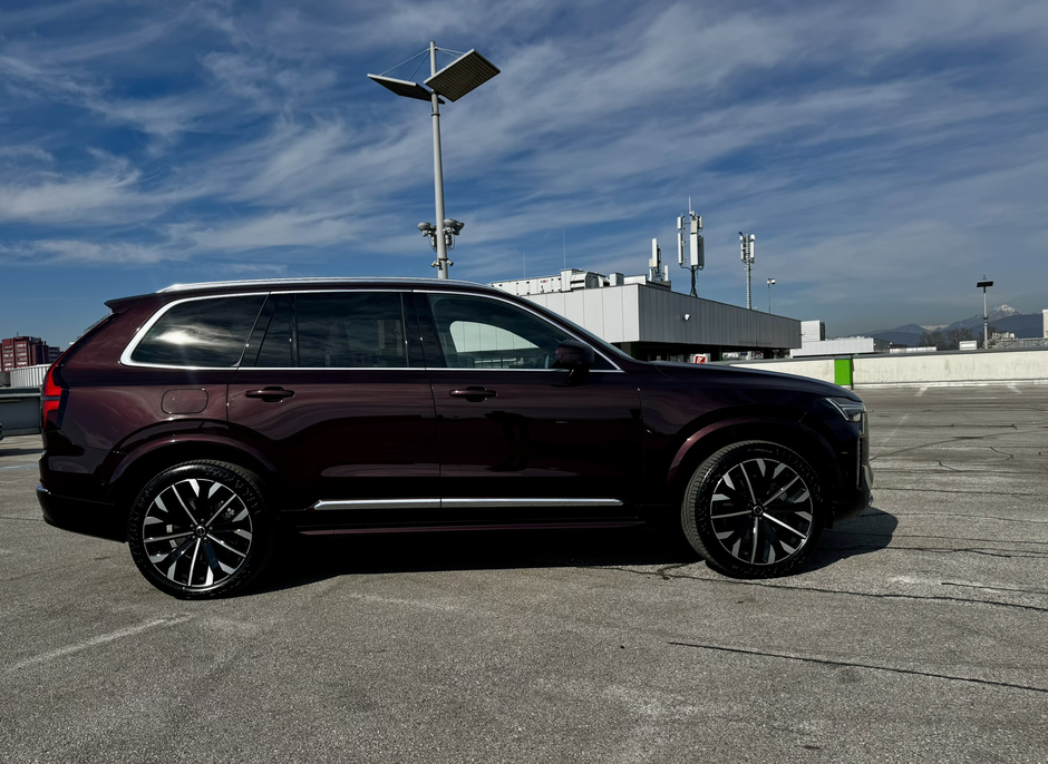 Volvo EX90 in XC90 | Avtor: Andrej Leban