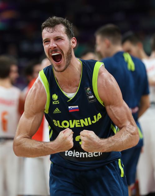 Goran Dragić Slovenija Španija EuroBasket 2017 polfinale