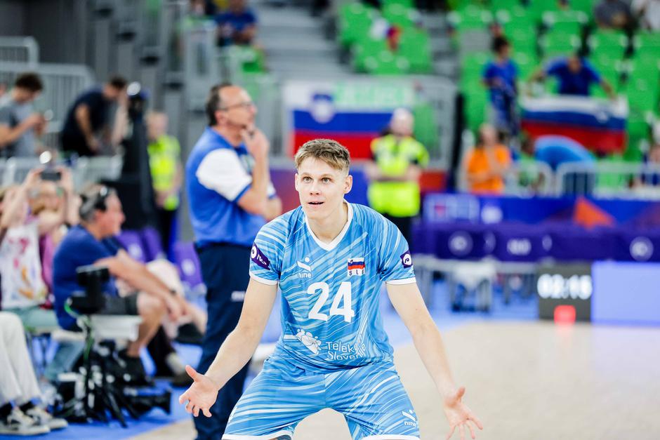 odbojka Liga Narodov Slovenija - Kanada, Nejc Najdič | Avtor: Saša Despot