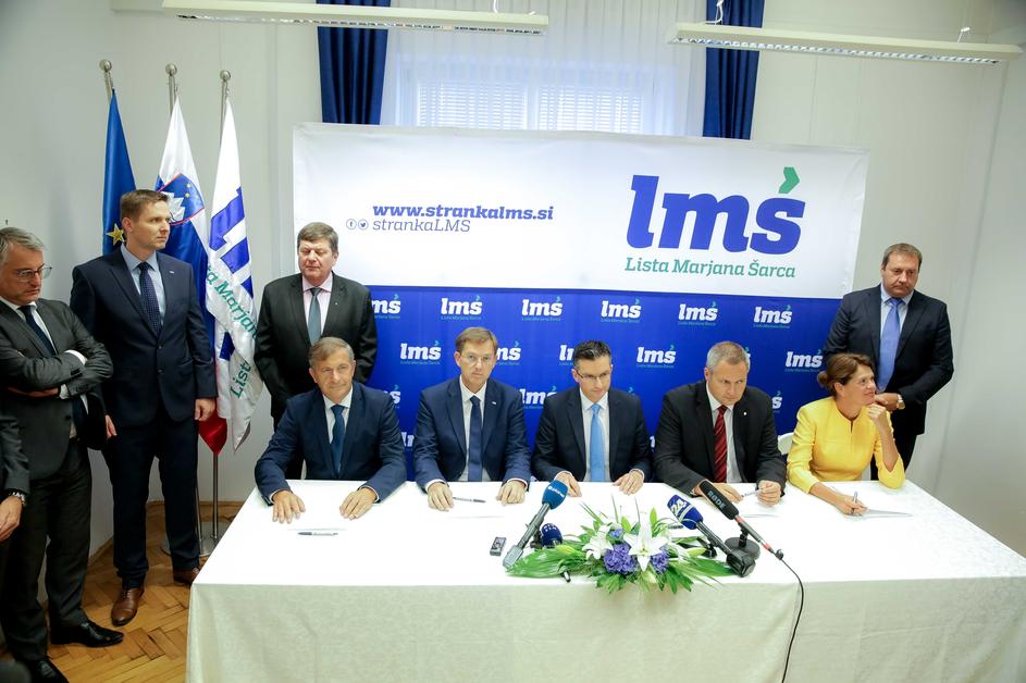 Prvak LMŠ Marjan Šarec, predsednik SD Dejan Židan, prvak SMC Miro Cerar, predsednica SAB Alenka Bratušek in prvak DeSUS Karl Erjavec