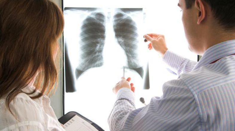 Evropejci najbolj zaupajo zdravnikom in zdravniškemu osebju ter raziskovalcem na