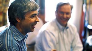 Erica Schmidta (desno) bo na čelu Googla nadomestil Larry Page. (Foto: Reuters)