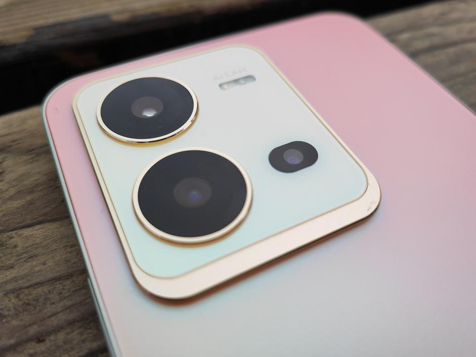 Vivo X 80 Lite | Avtor: D. J.