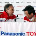 John Howett in Tadashi Yamashima, glavna moža Toyotine ekipe formule 1