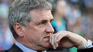 Bojan Prašnikar bo še eno leto sedel na klopi Rudarja. (Foto: EPA)