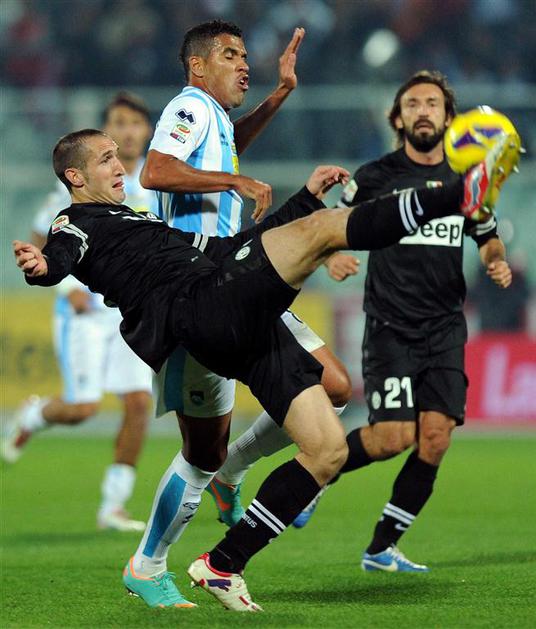 Chiellini Pirlo Pescara Juventus Serie A Italija liga prvenstvo