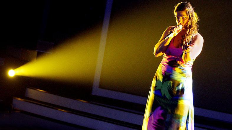 Sanja se je v drugi polfinalni oddaji uvrstila v finale in se tako pridružila fi