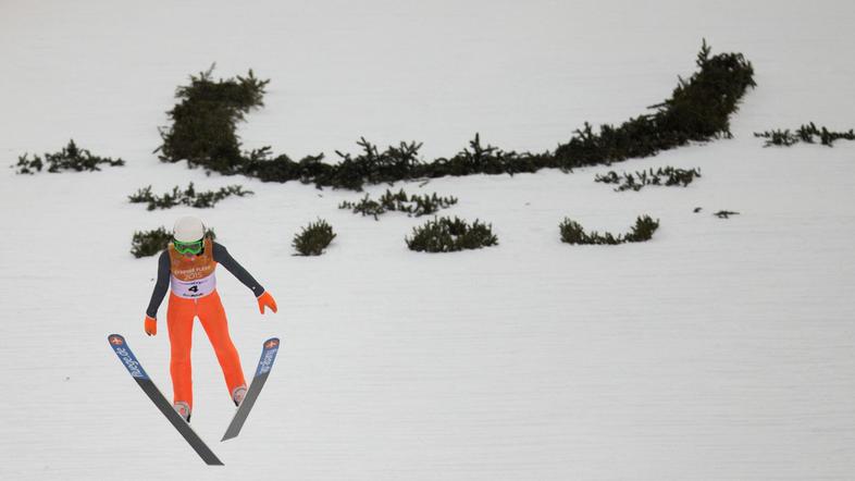 Univerzijada, smučarski skoki