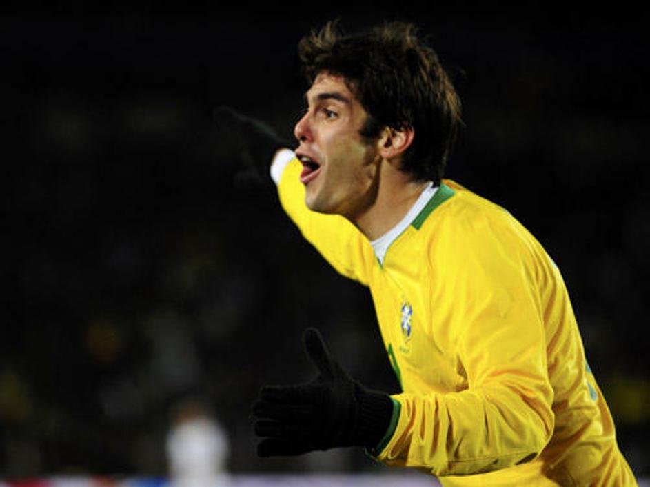 Kaká je dobil nagrado za najboljšega nogometaša Pokala konfederacij.