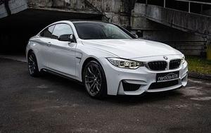 BMW M4 Harman Kardon - LED - Alcantara - Headup