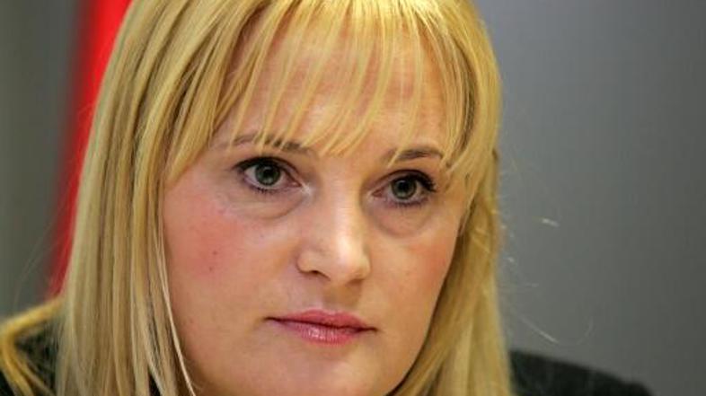 MOJCA CENTA DEBELJAK BOBO