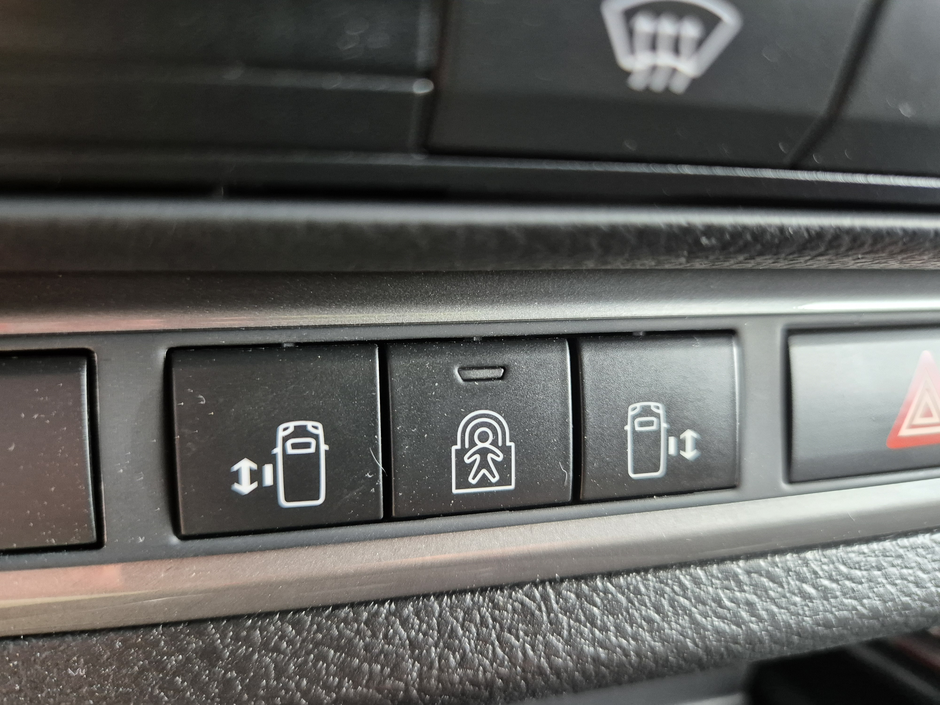 Peugeot traveller | Avtor: Gregor Prebil