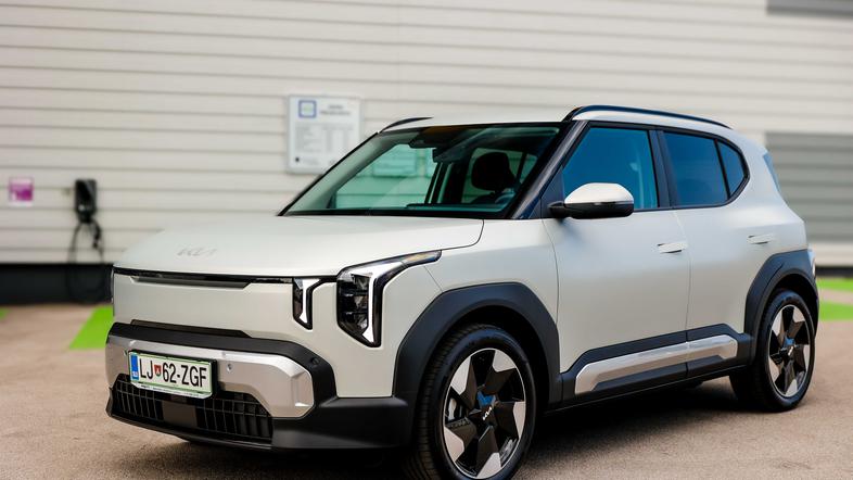 predstavitev KIA EV2