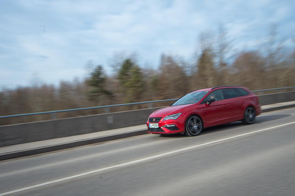 Seat Leon Cupra | Avtor: Anže Petkovšek