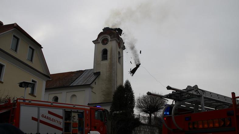 Požar cerkve v Domžalah.