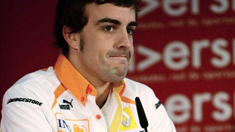 Fernando Alonso opozarja, da umik velikih moštev, pomeni tudi umik dirkačev.