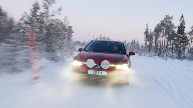 AMZS test zimskih pnevmatik 2025