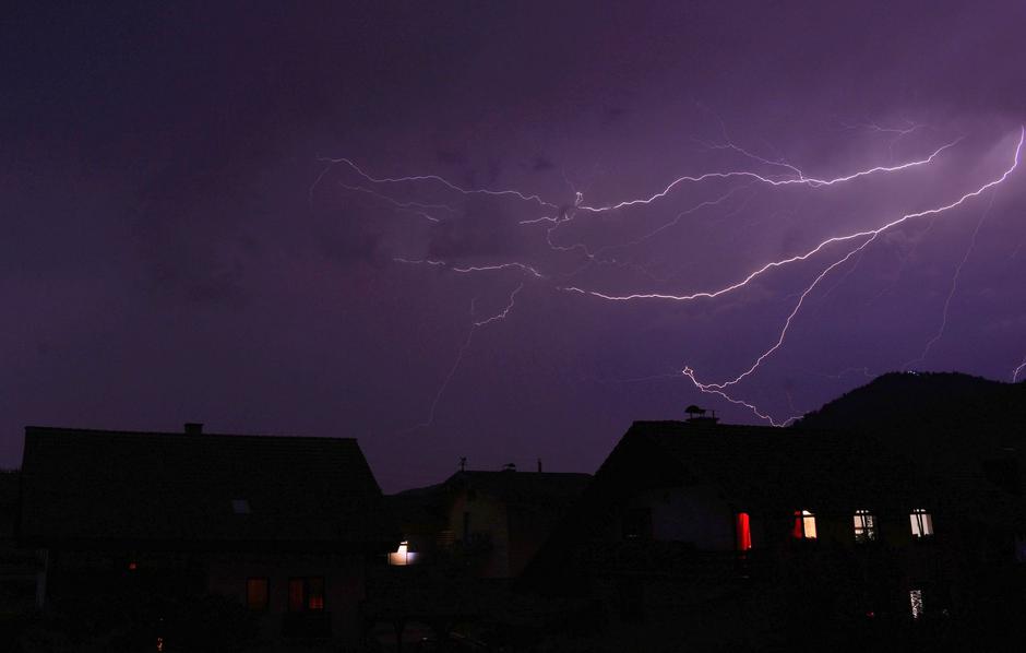 Nevihta | Avtor: Egon Cokan