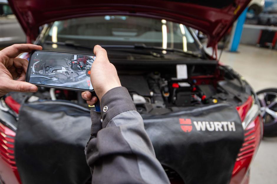 servis Emil Frey | Avtor: Anže Petkovšek