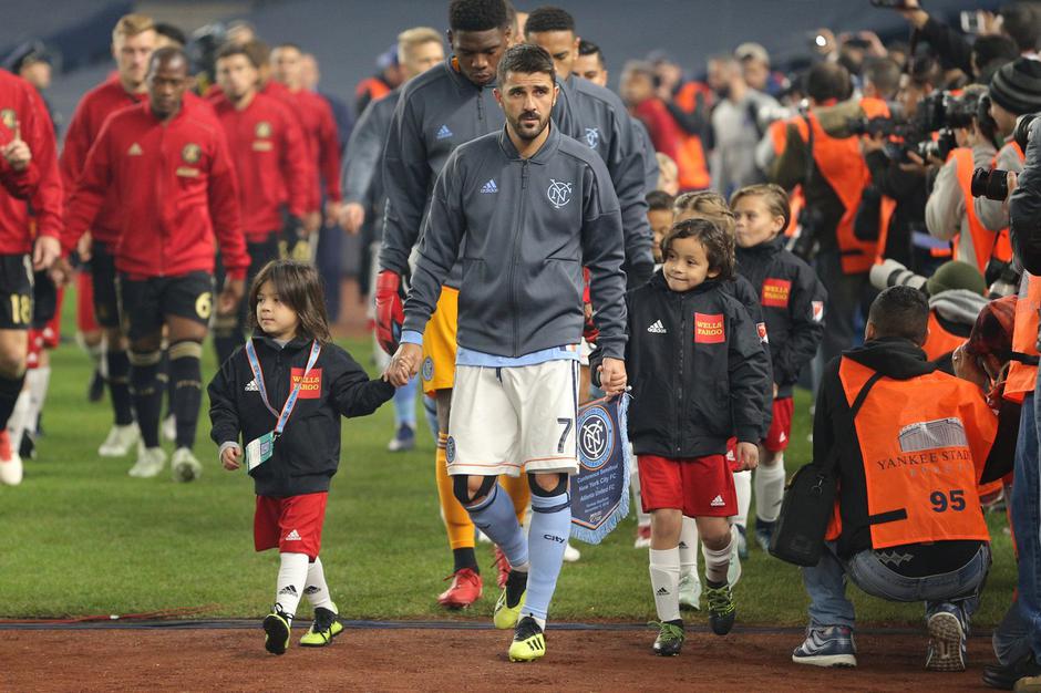 Otroci in nogometaši | Avtor: Profimedia