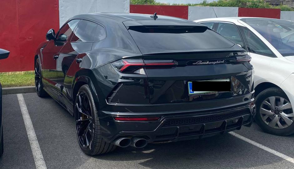 Lamborghini urus | Avtor: Poslal bralec