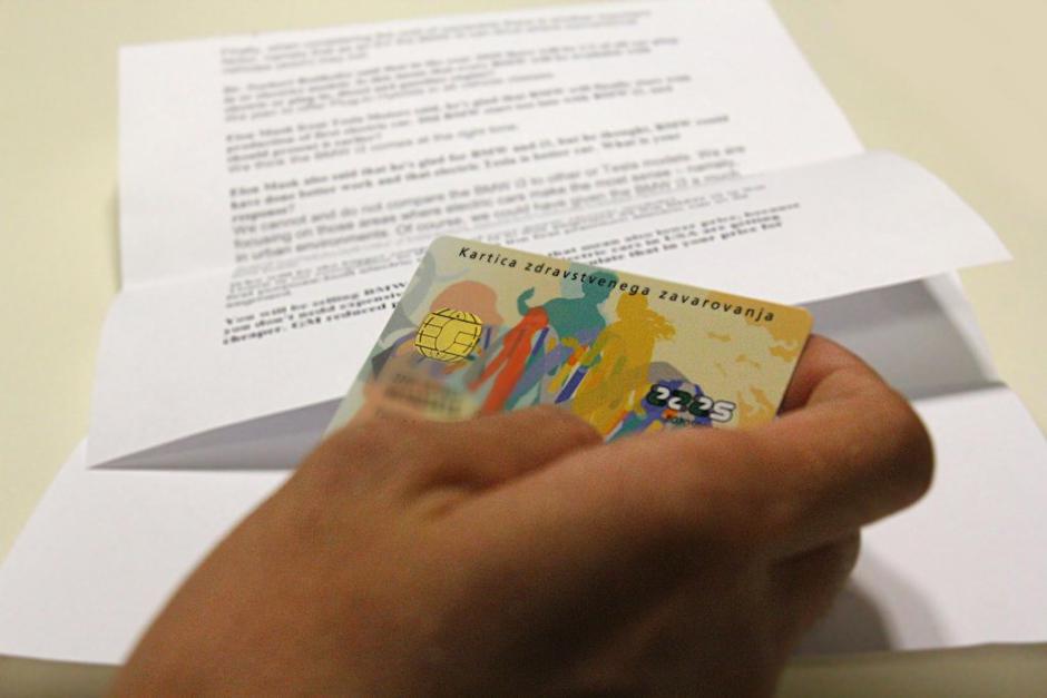 Kartica zdravstvenega zavarovanja | Avtor: Žurnal24 main