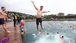 Novoletni skok v morje Portorož