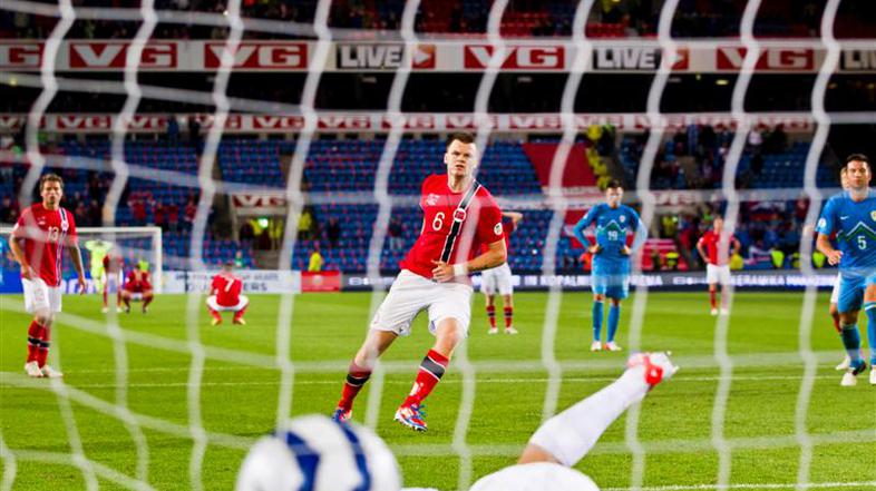 john arne riise, jan oblak, slovenija norveška, enajstmetrovka