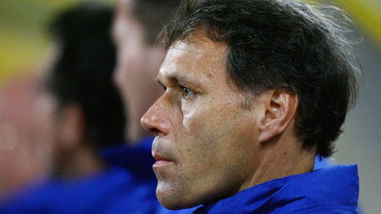 Marco van Basten je zapustil Ajax.