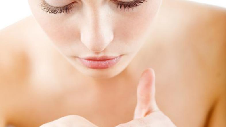 krema, obraz, ženska