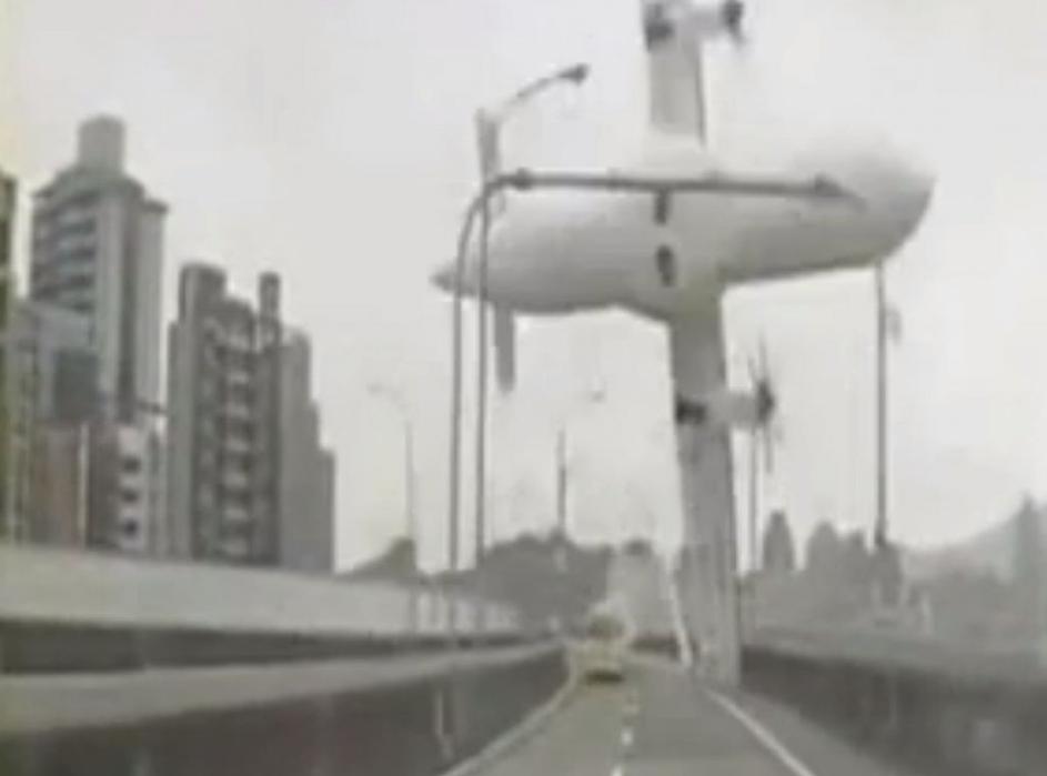 Strmoglavljenje letala