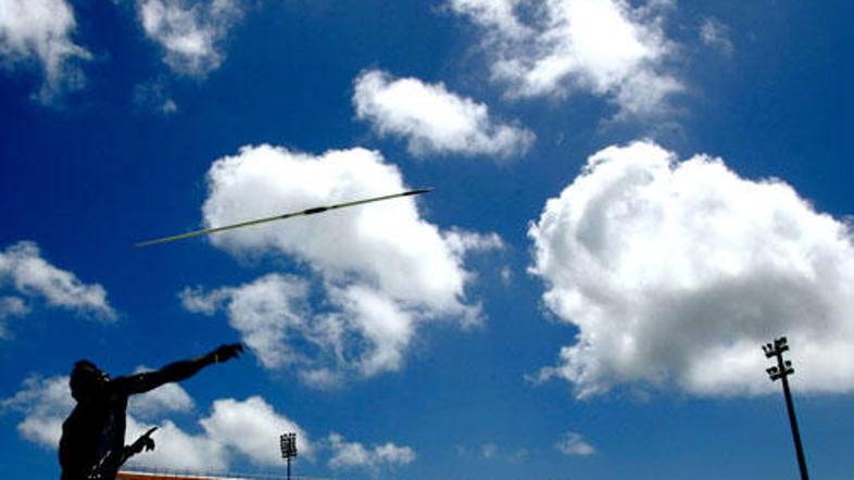 Nov rekordni dosežek naših atletov.