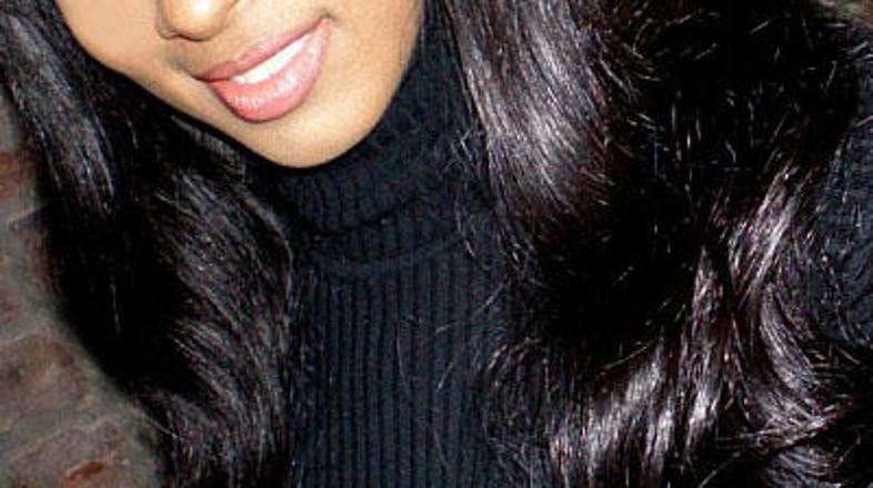 Stephanie Adams se lahko pohvali z nazivom Playboyevo dekle novembra 1992.
