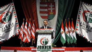 Gabor Vona, predsednik madžarske radikalne nacionalistične stranke Jobbik na kon