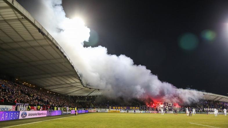 (Maribor - Olimpija) Prva Liga derbi Ljudski vrt